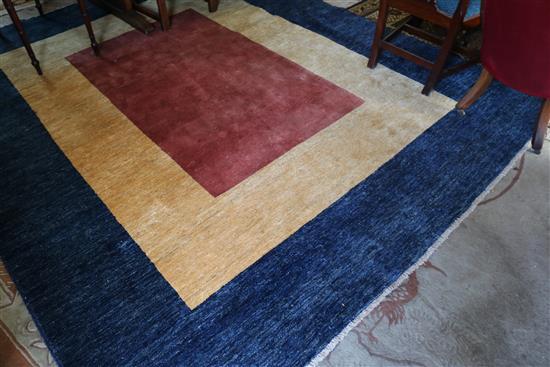 Modern carpet